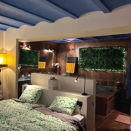 Duplex En Fundanal En 아파트 *