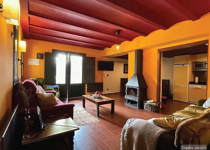 Duplex En Fundanal En 아파트