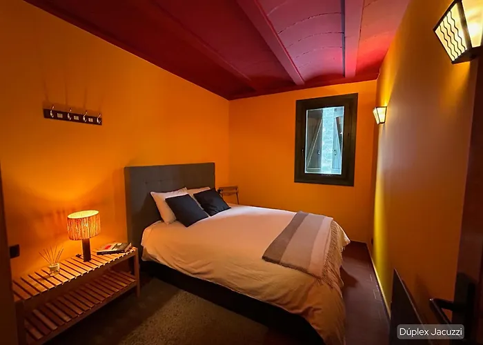 Duplex En Fundanal En 아파트 *